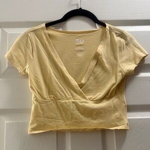 SO Women's Light Yellow Crop Top
